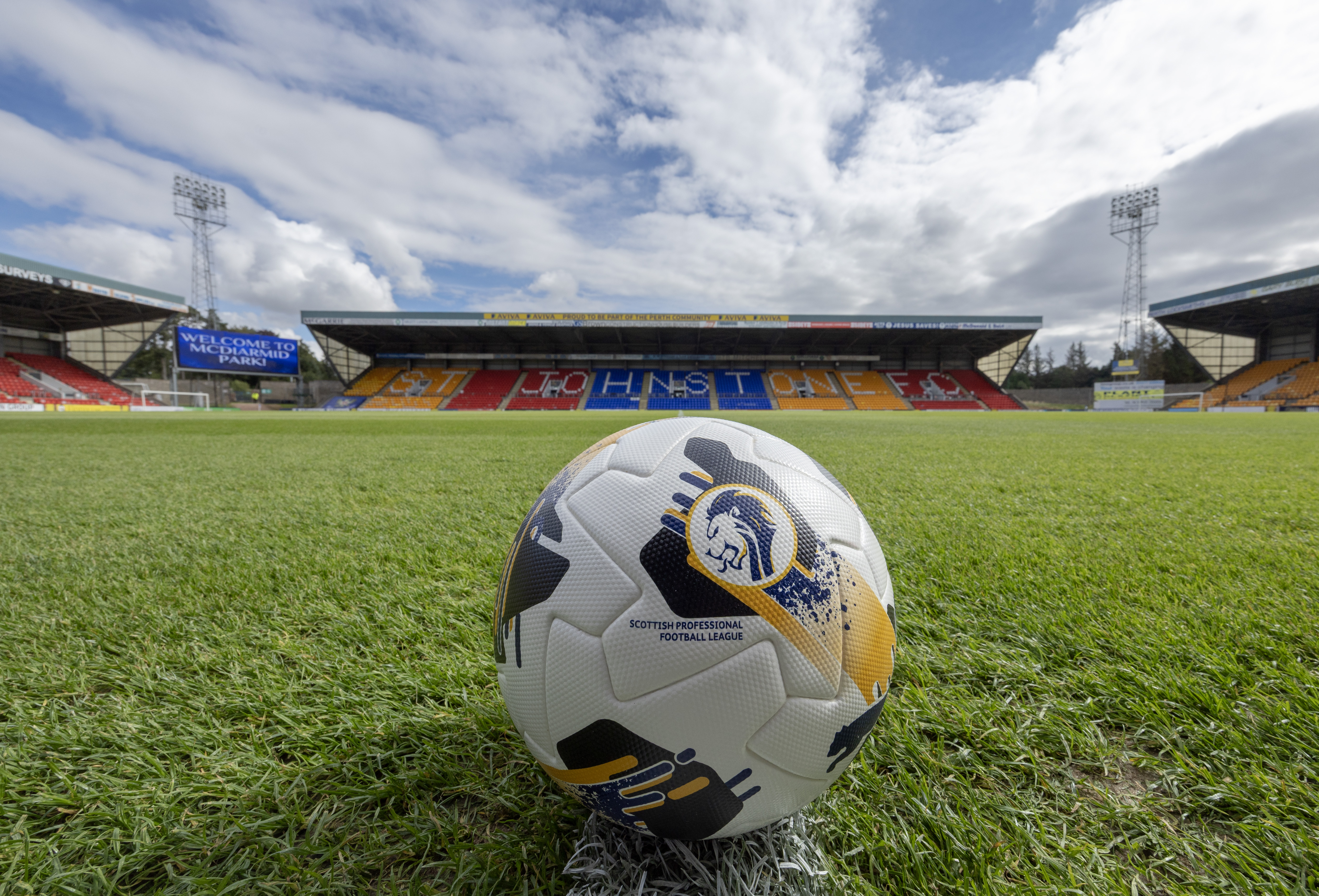 St Johnstone v Dunfermline